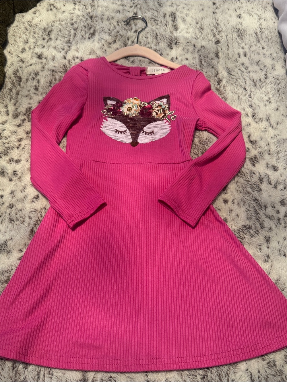 Girls ' Fuchsia Fox Appliqué Dress- never worn!!